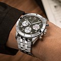 Часы Breitling Classic Avi Chronograph 42 Curtiss Warhawk A233802A1L1A1 фото 4