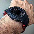 Часы Casio G-Shock DW-5600HR-1E фото 12